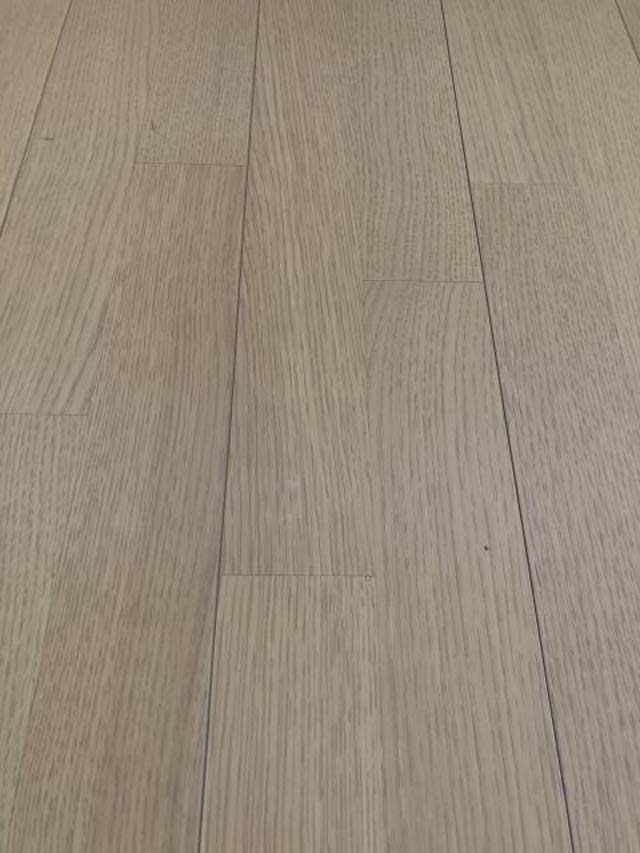 フローリングの汚れ